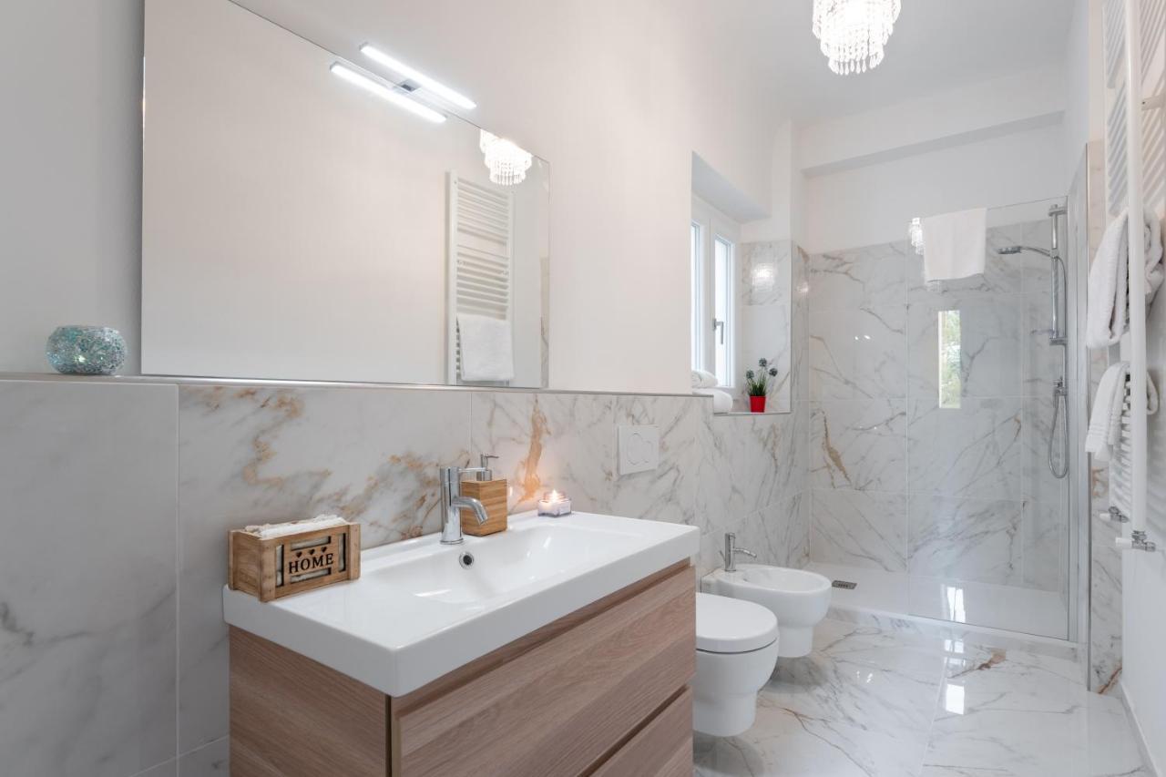Accademia - Flo Apartments Флоренция Экстерьер фото
